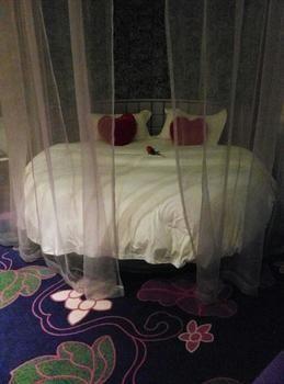 Miaozu Buyi Hotel Fenghuang Luaran gambar